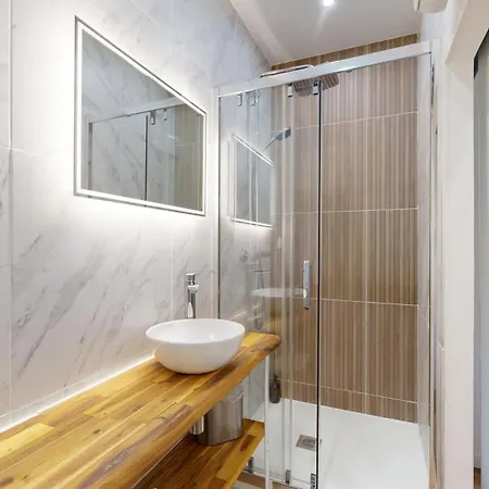 Expat Renting - La Rotonde - Prestige - Netflix *