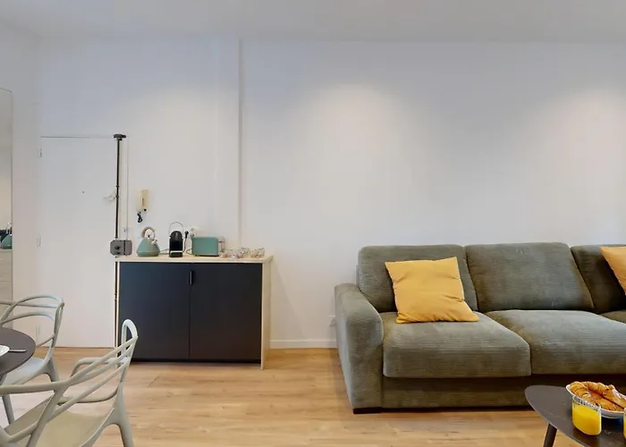 Expat Renting - La Rotonde - Prestige - Netflix *