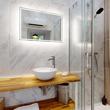 Apartment Expat Renting - La Rotonde - Prestige - Netflix *