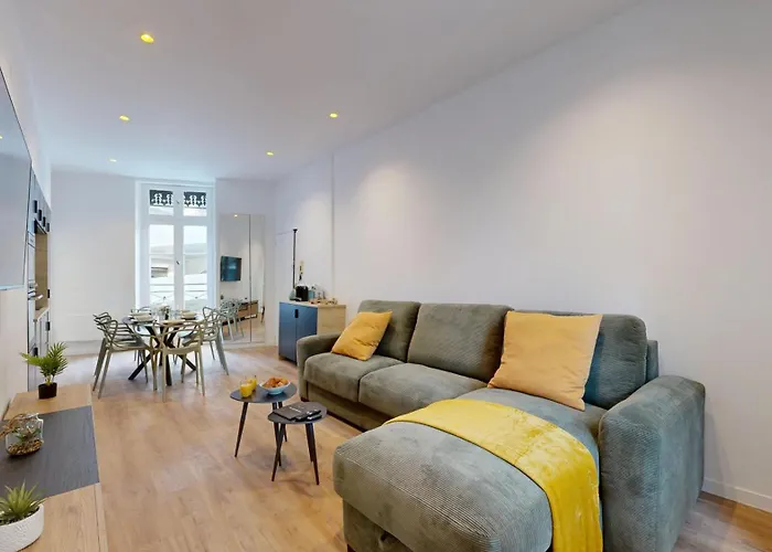 Apartment Expat Renting - La Rotonde - Prestige - Netflix *