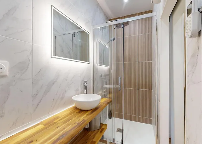 Expat Renting - La Rotonde - Prestige - Netflix *